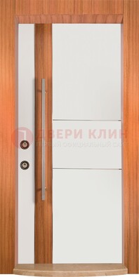 Белая входная дверь c МДФ панелью ЧД-09 в частный дом в Краснознаменске