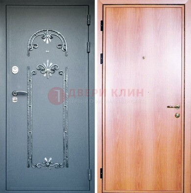 Железная дверь с ковкой ламинат внутри ДК-11 в квартиру в Краснознаменске
