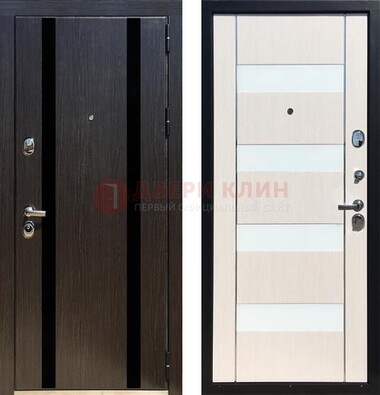 Черная железная дверь с МДФ и декоративными вставками ДМ-157 в Краснознаменске