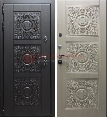 Темная стальная дверь с МДФ ДМ-161 для коттеджа в Краснознаменске