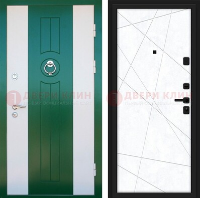 Зеленая железная дверь с панелями МДФ ДМ-369 в Краснознаменске