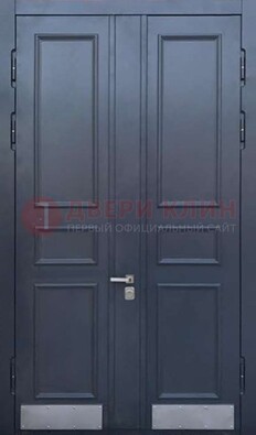 Черная двухстворчатая дверь для улицы с МДФ ДМ-535 в Краснознаменске