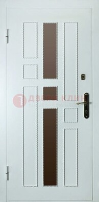 Белая стальная дверь с МДФ и декоративными вставками ДМ-62 в Краснознаменске