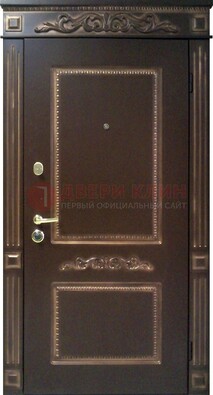 Входная дверь с массивом дуба в темном цвете ДМД-65 в Краснознаменске