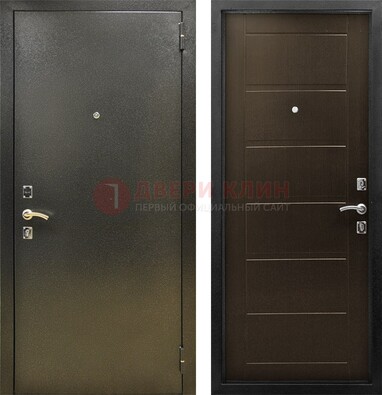 Темная металлическая дверь с порошковым напылением ДП-105 в Краснознаменске