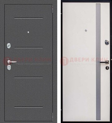 Железная дверь с порошковым напылением и белой МДФ ДП-212 в Краснознаменске