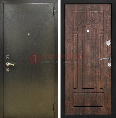 Темно-серая металлическая дверь с порошковым покрытием и МДФ коричневая ДП-292 в Краснознаменске