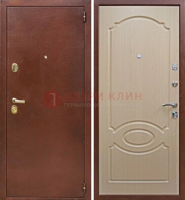 Коричневая металлическая дверь с порошковым окрасом ДП-76 в Краснознаменске