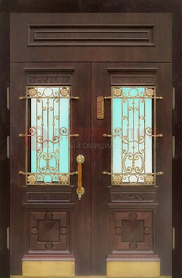 Парадная дверь со вставками из стекла и ковки ДПР-43 для каркасного дома в Краснознаменске