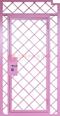 Розовая металлическая решетчатая дверь ДР-15 в Краснознаменске