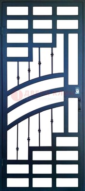 Современная металлическая решетчатая дверь ДР-38 в Краснознаменске