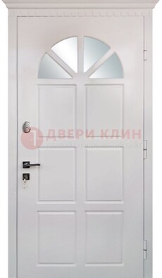 Светлая железная дверь со стеклом ДС-29 в Краснознаменске