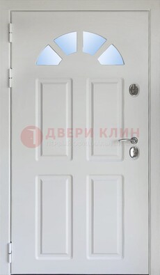 Белая стальная дверь МДФ со стеклом для дома ДС-37 в Краснознаменске