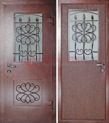 Железная дверь с прозрачным стеклом и ковкой ДСК-85 в кафе в Краснознаменске