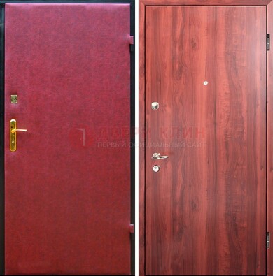 Красная входная дверь с винилискожей ДВ-30 в Краснознаменске