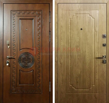 Коричневая железная дверь с виноритом ДВТ-44 в Краснознаменске