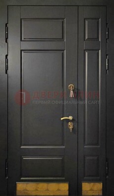 Черная полуторная железная дверь для частного дома ПЛ-2 в Краснознаменске
