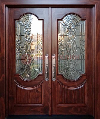 Классическая железная дверь с массивом дуба для входа ВЖ-23 в Краснознаменске